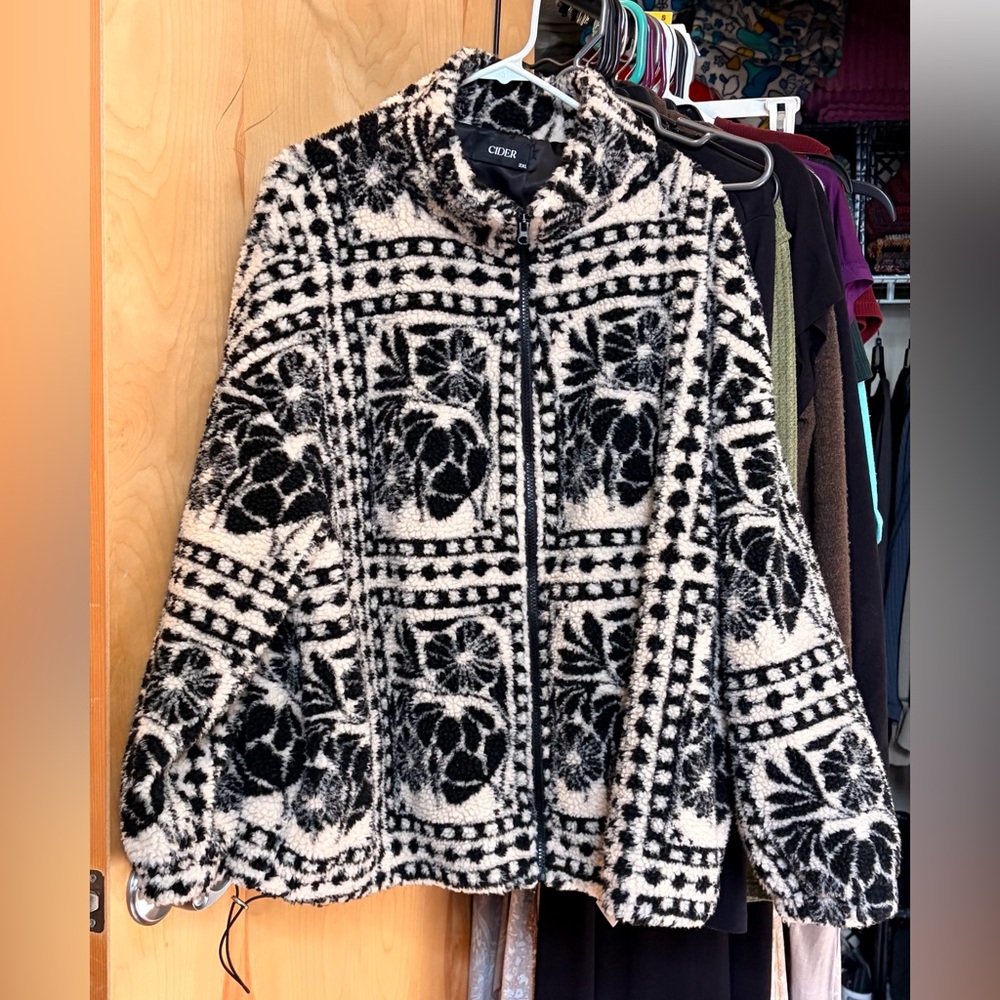 Cider Black and Cream Patterned Teddy Jacket